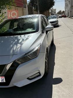 نيسان فيرسا